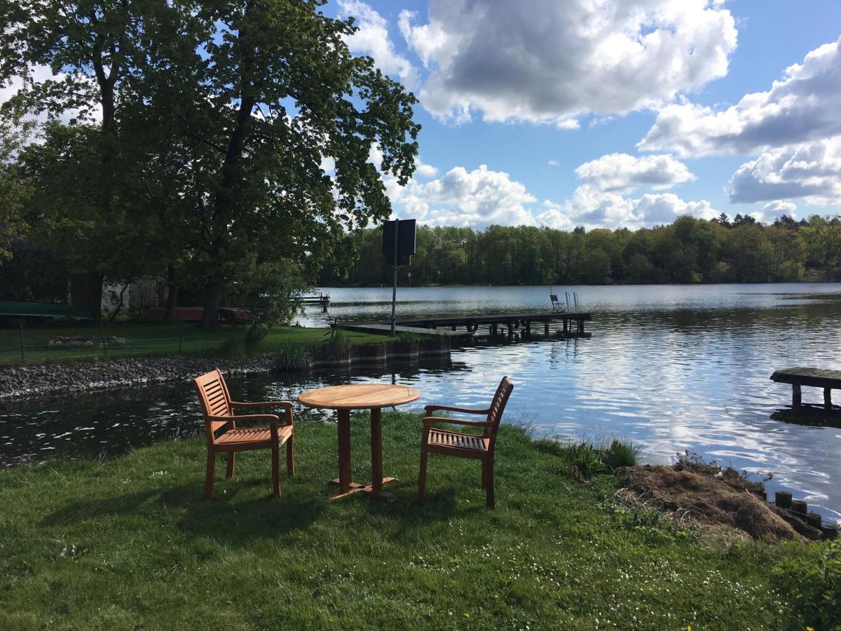 Schoene 3Zimmer Ferienwohnung Direkt Am Baalensee Fürstenberg-Havel 외부 사진